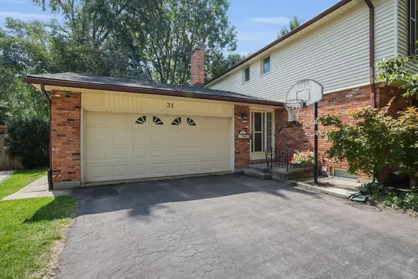 London North, ON N5X 2E2,31 Mctaggart CRES