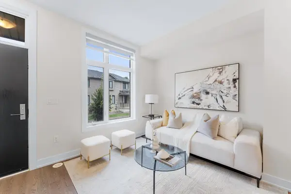 Vaughan, ON L4H 5E8,9570 Islington AVE #L118