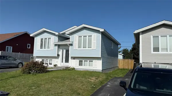 47 McGrath Crescent, Mount Pearl, NL A1N 4H1