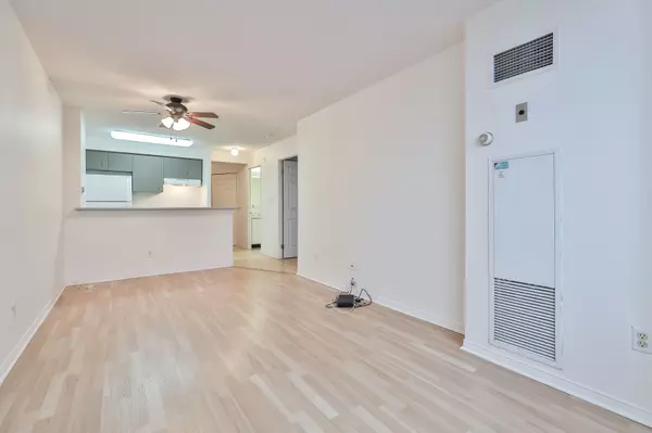 Pickering, ON L1V 6Z6,1625 Pickering Pkwy #709