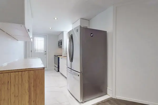 Aurora, ON L4G 6R9,72 Lensmith DR