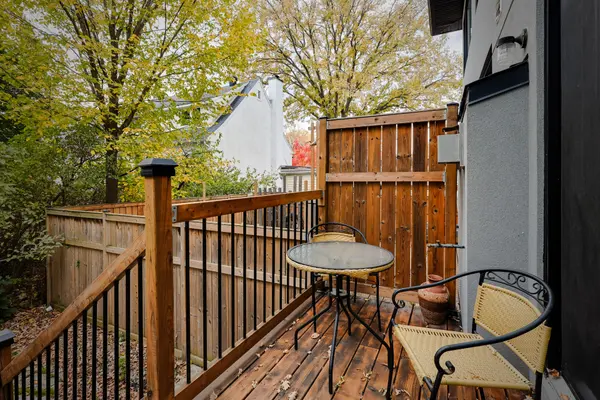 Tunneys Pasture And Ottawa West, ON K1Y 2L3,38 Sunnymede AVE