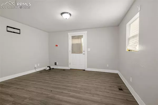 738 Harrison PL Colorado Springs, CO 80905