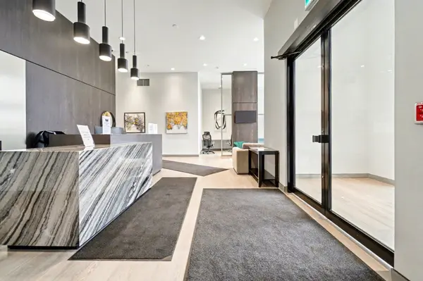 Milton, ON L9T 3L3,8010 Derry Road N/A #705