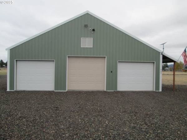 404 N PENDLETON AVE, Ukiah, OR 97880
