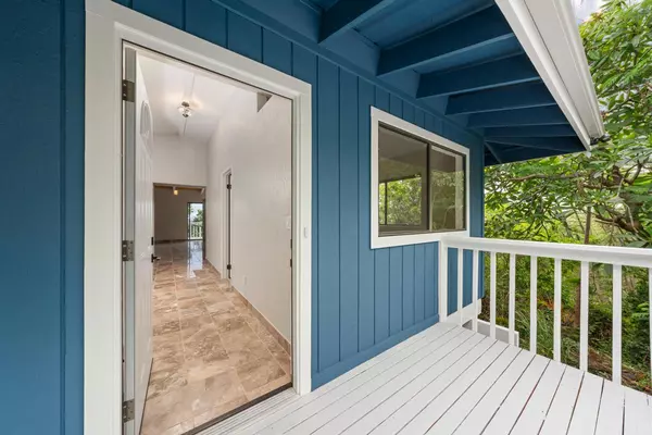 Captain Cook, HI 96704,87-3205 GUAVA RD