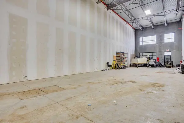 400 Mackenzie BLVD #104, Fort Mcmurray, AB T9H4C4