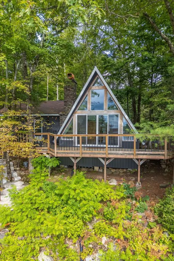 Georgian Bay, ON L0K 1S0,517 Mohawk RD