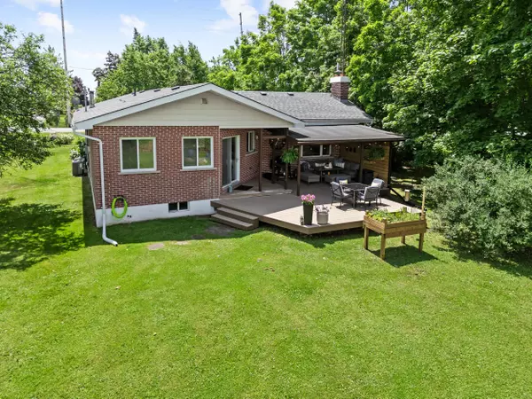 Selwyn, ON K9J 6X4,46 Lily Lake RD