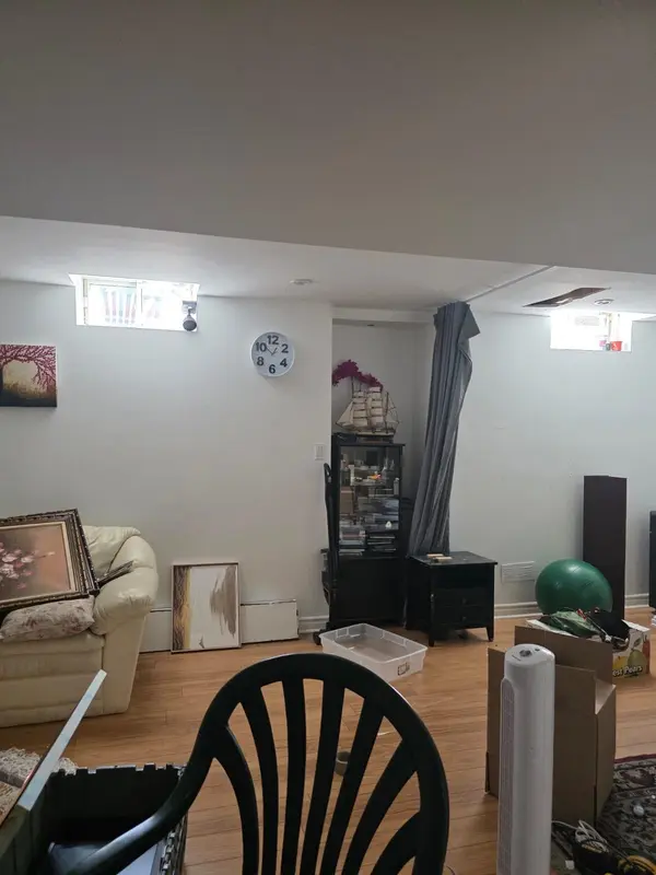 27 Chasser DR, Markham, ON L6E 1K5