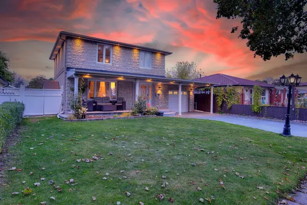 Brampton, ON L6V 2K3,14 Heggie RD