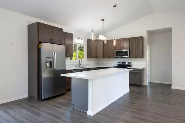 Keaau, HI 96760,16-1840 34TH AVE