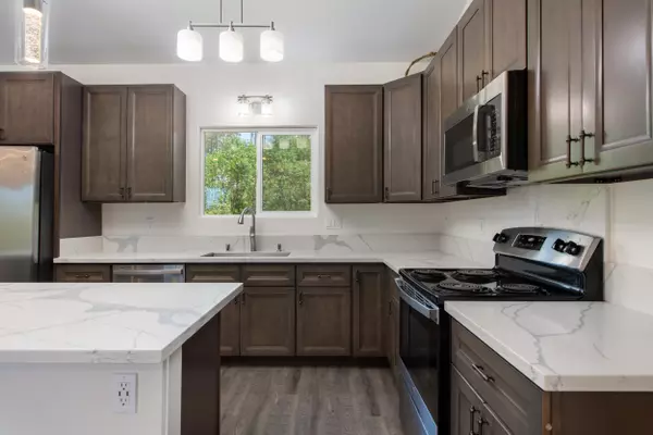 Keaau, HI 96760,16-1840 34TH AVE