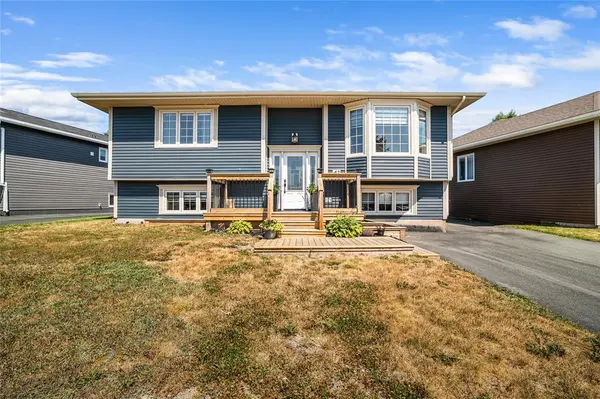 42 Westminster Drive, Mount Pearl, NL A1N 4T7