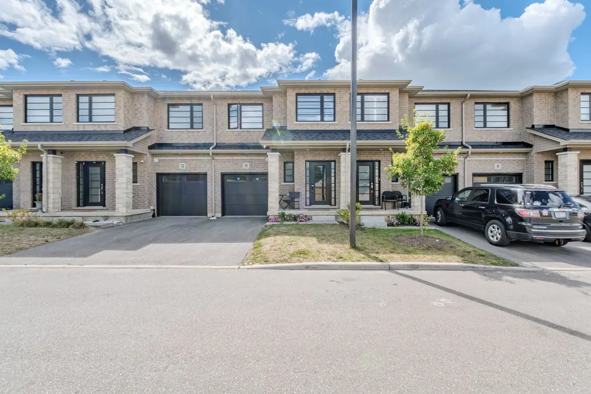 Brantford, ON N3S 0K1,520 Grey ST #11