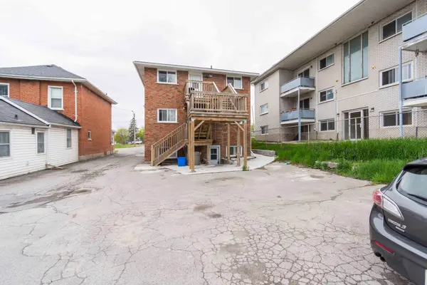 59 North Front ST, Belleville, ON K8P 3B2