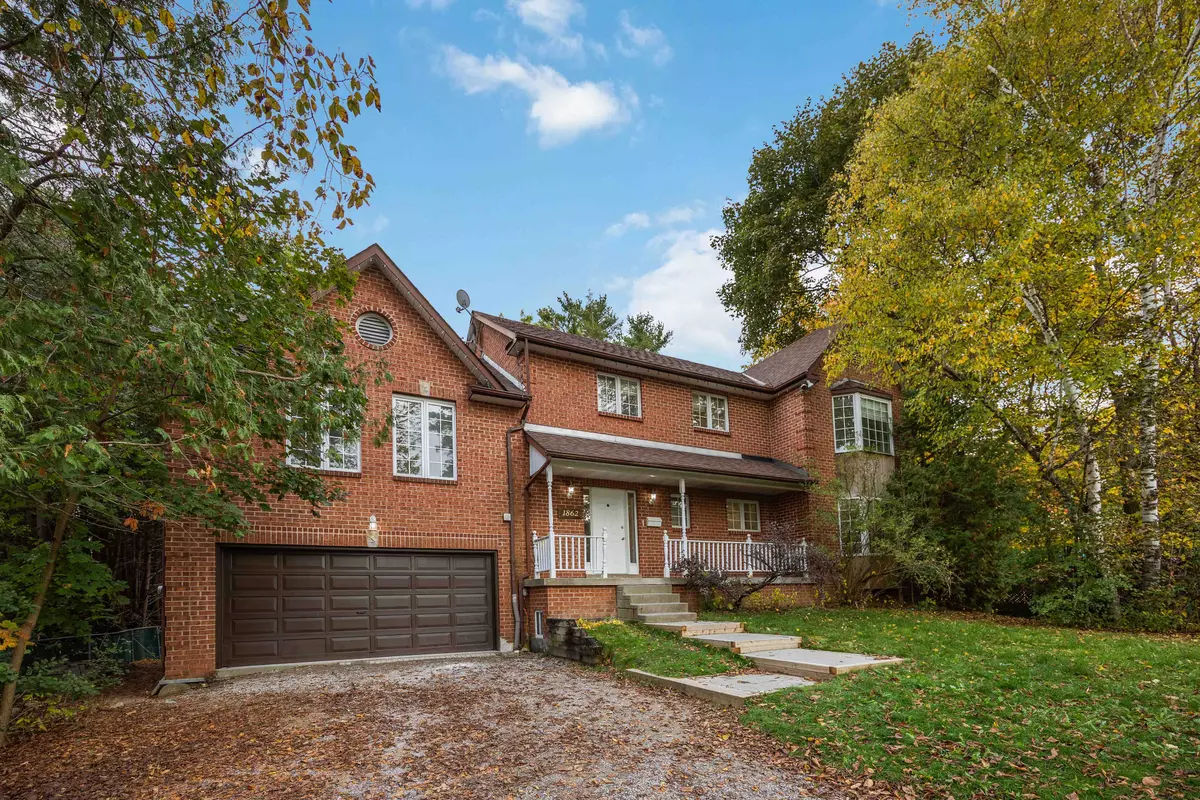 Pickering, ON L1V 1K7,1862 Pinegrove AVE