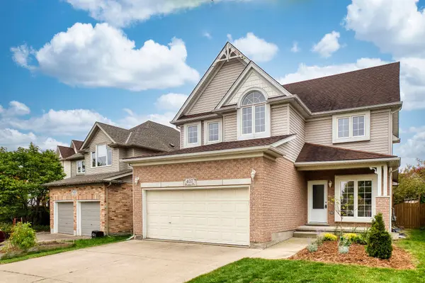 407 Woodrow DR, Waterloo, ON N2T 2V7