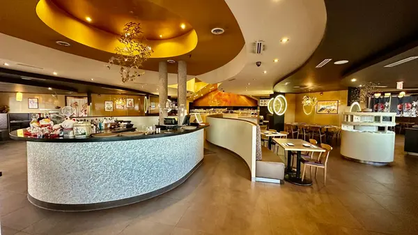 Toronto C11, ON M3C 1T2,747 Don Mills RD #9