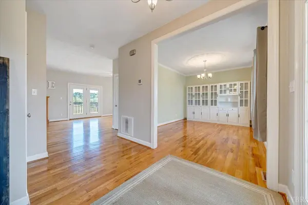 66 Goad RD, Fincastle, VA 24090