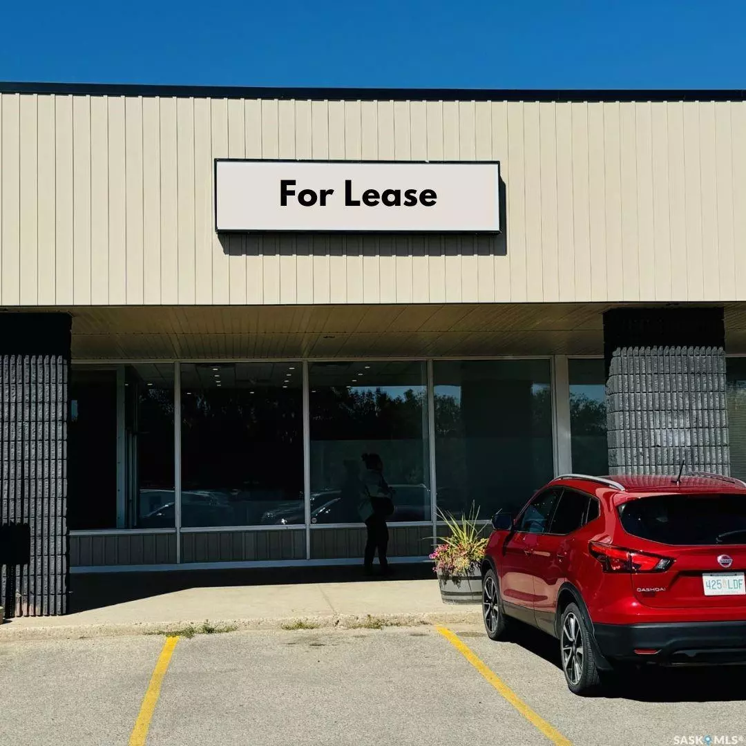 Saskatoon, SK S7J 2J9,3010 Arlington AVENUE #4