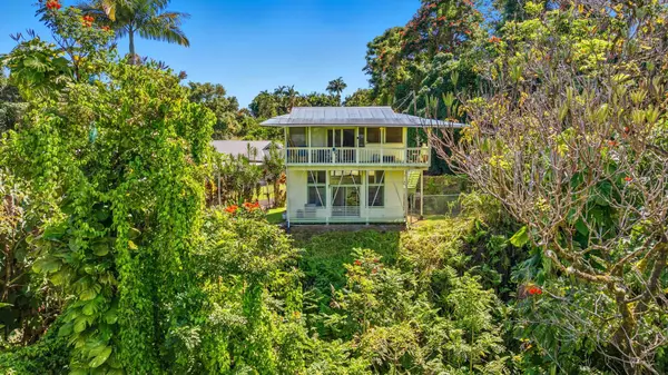 Honomu, HI 96728,28-1726-A HONOMU RD