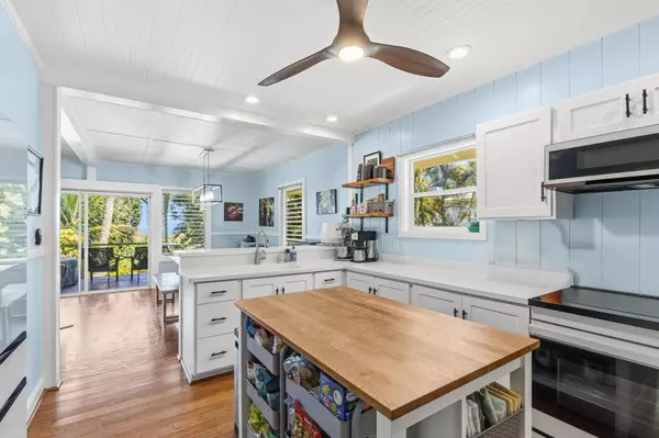 Honomu, HI 96728,28-1726-A HONOMU RD