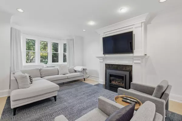 Toronto C04, ON M6C 3K3,29 Glenarden RD