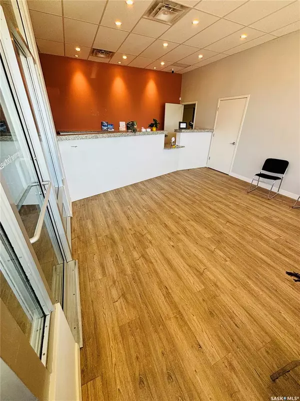 Saskatoon, SK S7J 2J9,3010 Arlington AVENUE #4