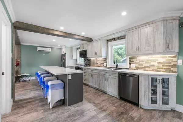 Clarence-rockland, ON K0A 2A0,891 Lacroix RD