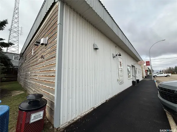 3 Broadway STREET, Redvers, SK S0C 2H0