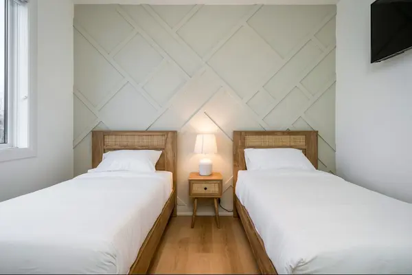 Blue Mountains, ON L9Y 0N3,145 Kandahar LN #1,2,3