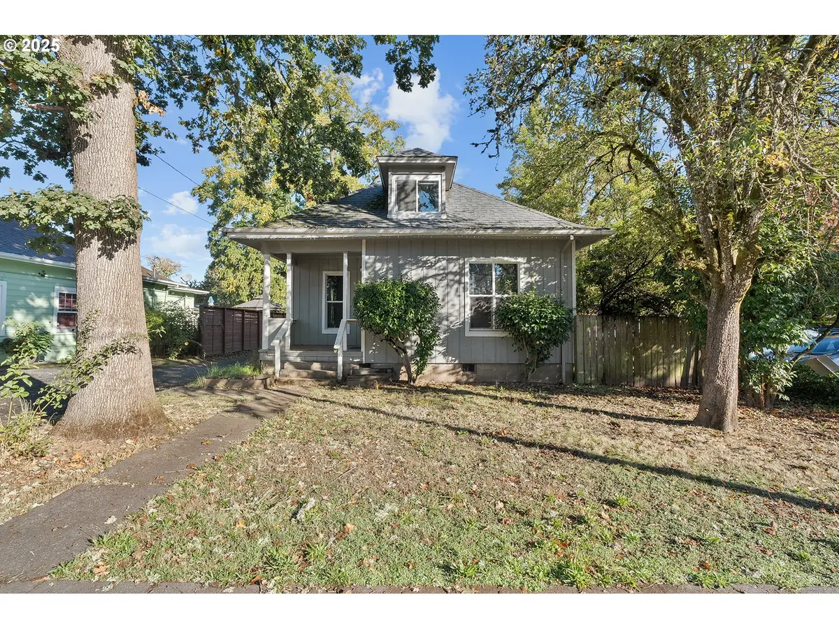 Hillsboro, OR 97123,635 SE WALNUT ST