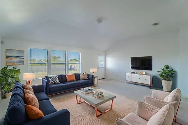 Dallas, TX 75249,6333 Pool View Drive