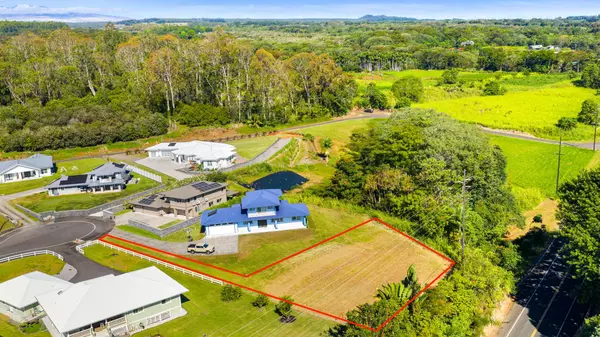 Hilo, HI 96720,27-2466 KAHALA PL