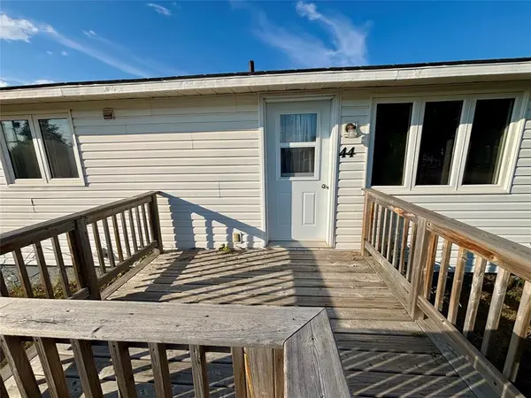 44 Roberts Road, Happy Valley-goose Bay, NL A0P 1E0