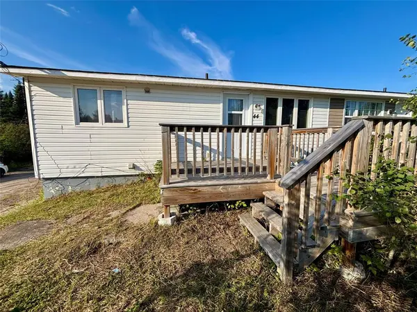 44 Roberts Road, Happy Valley-goose Bay, NL A0P 1E0