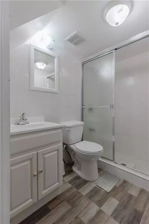 Brooklyn, NY 11207,78 Eldert ST