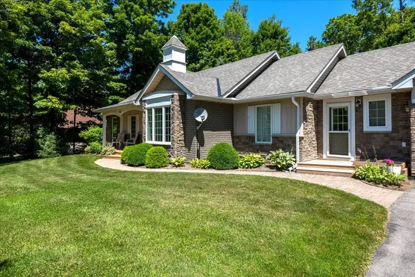 Penetanguishene, ON L9M 1Z6,220 Gilwood Park DR