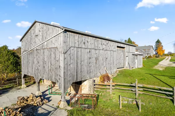 West Grey, ON N0G 1R0,233116 CON 2 WGR N/A