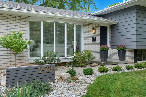 Burlington, ON L7L 4N2,278 Purnell PL