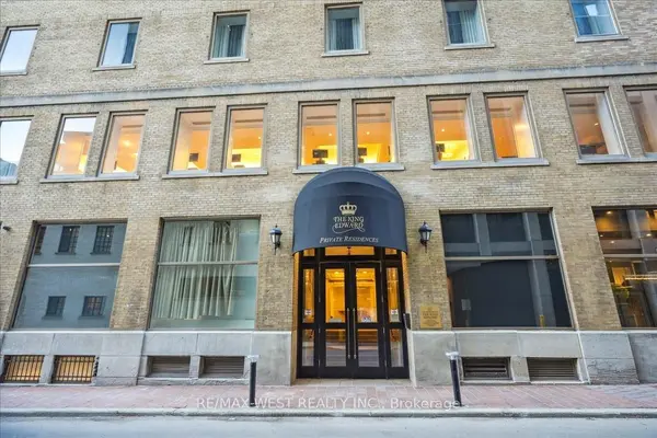 22 Leader LN #545, Toronto C08, ON M5E 0B2