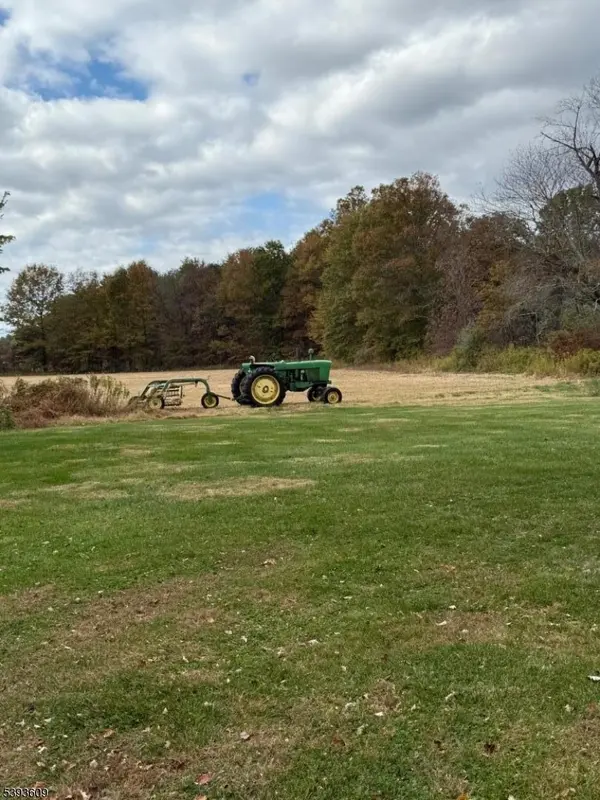 Kingwood Twp., NJ 08822,550 Barbertown Point Breeze