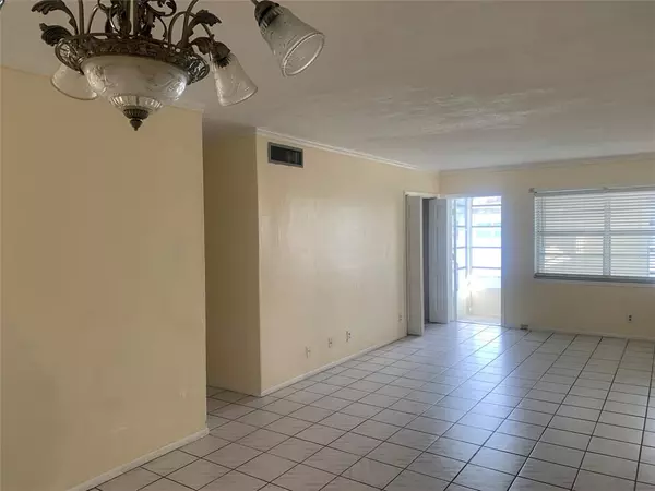 Lauderhill, FL 33313,1490 NW 43rd Ave #310