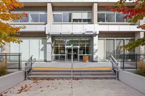 Toronto C12, ON M3B 3J5,220 Duncan Mill RD #618