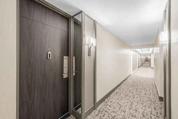 Toronto W03, ON M6N 4X6,260 Scarlett RD #1306