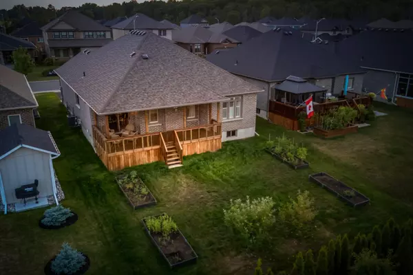 Quinte West, ON K8R 0A4,48 Stonecrest BLVD