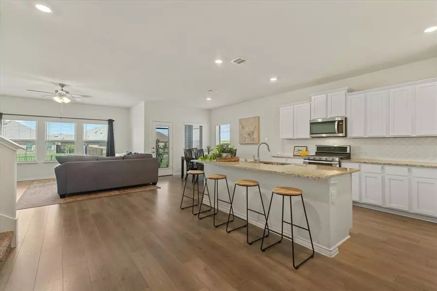 514 Pleasant Hill Lane, Fate, TX 75189