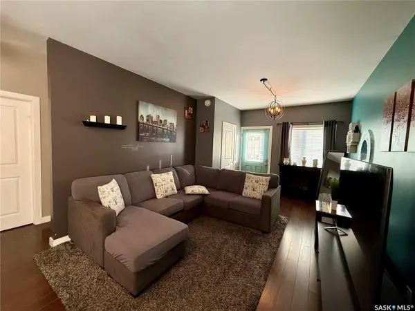 106 7th STREET W, Kindersley, SK S0L 1S0