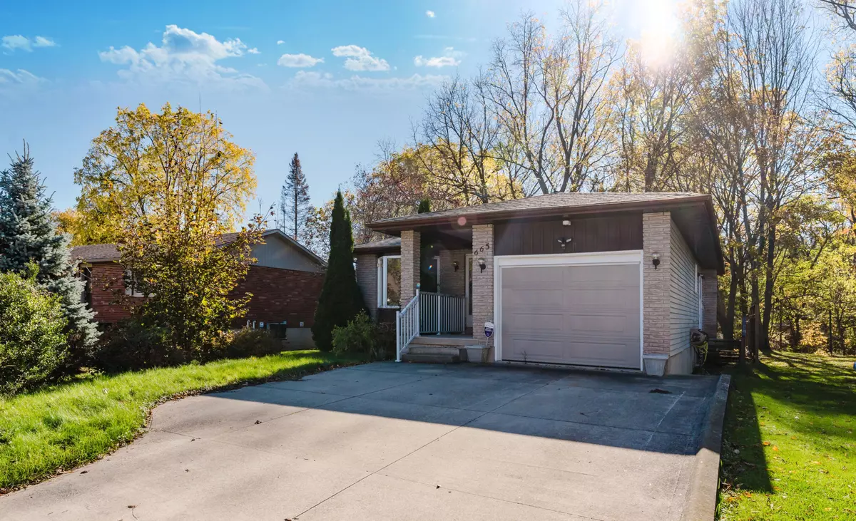 Owen Sound, ON N4K 1J7,665 7TH ST E